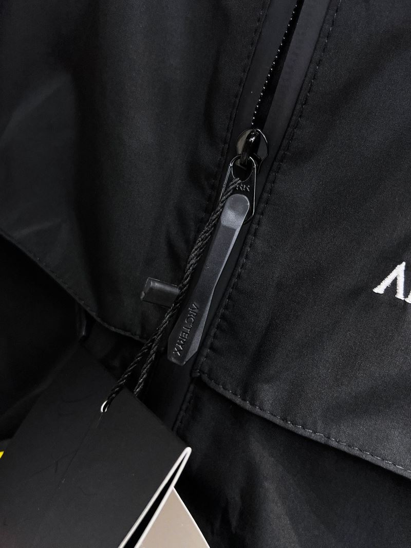 Arcteryx Outwear